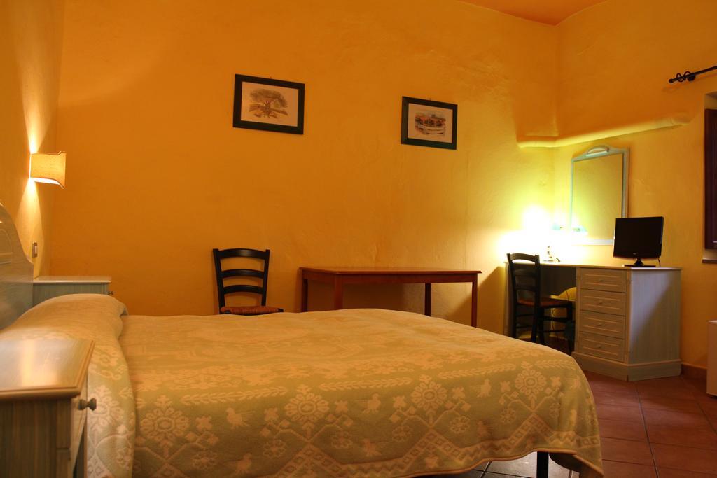 Sa Balza Guest House Bosa Eksteriør billede