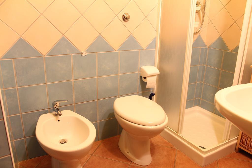 Sa Balza Guest House Bosa Eksteriør billede